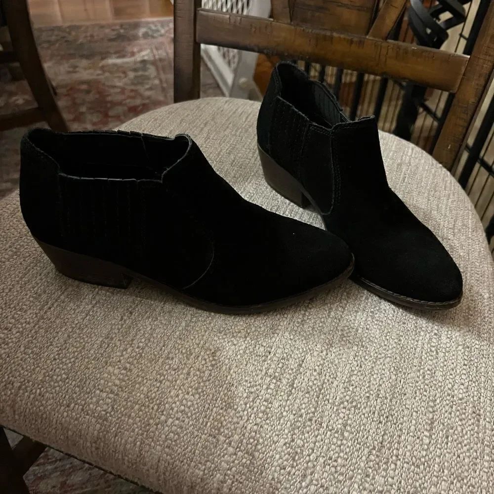 Lucky Brand black and brown booties size 7 1/2
